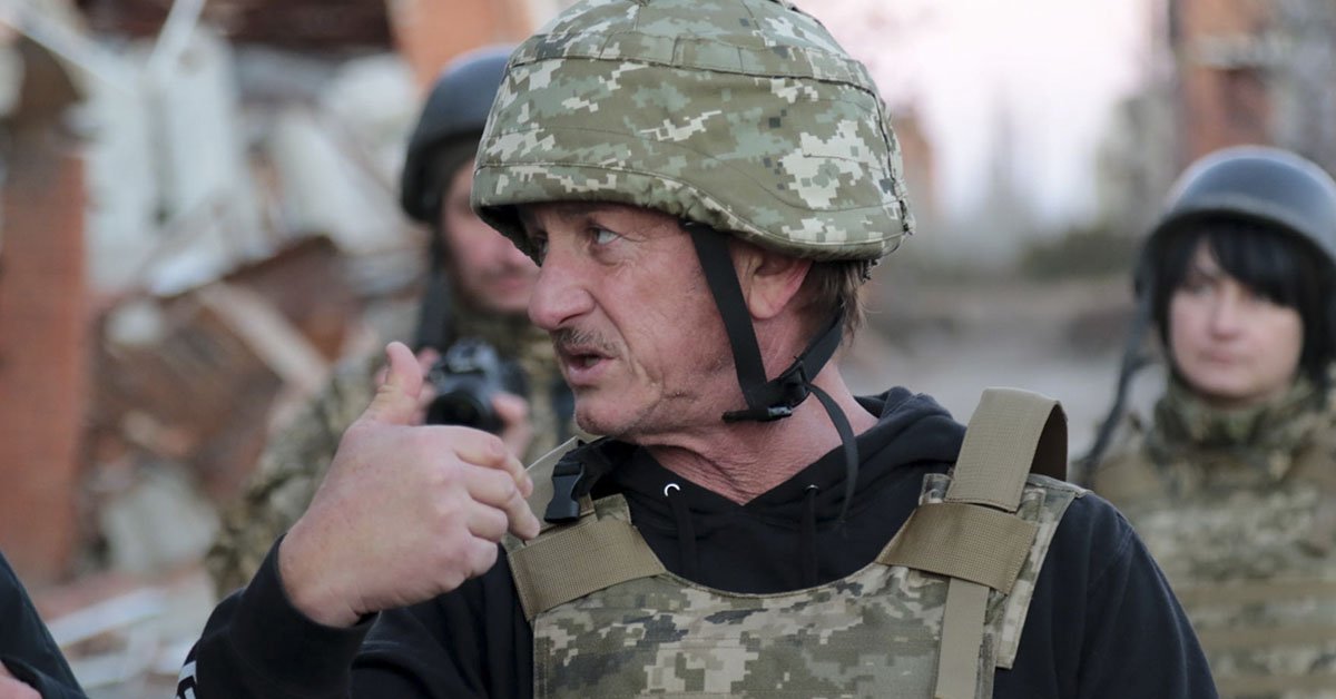 Sean Penn foge da Ucrânia a pé após filmar documentário sobre a guerra