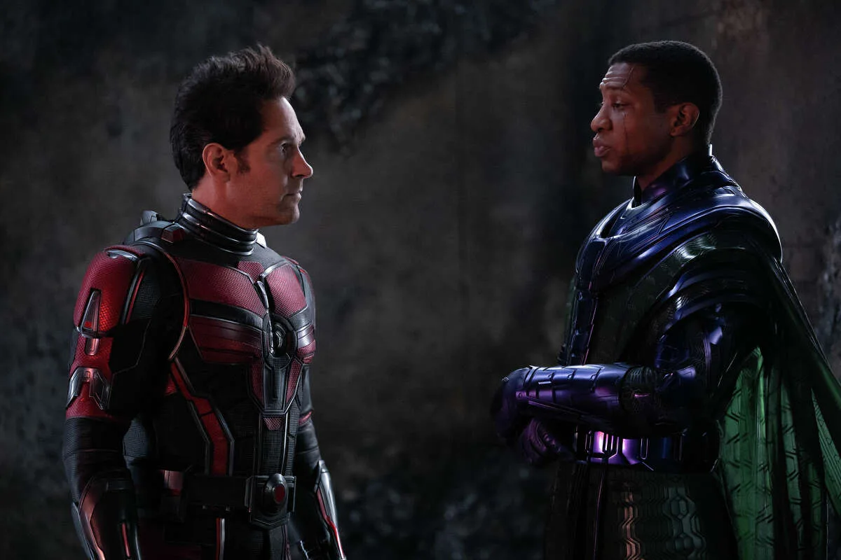Paul Rudd e William Jackson Harper em Homem-Formiga e Vespa: Quantumania