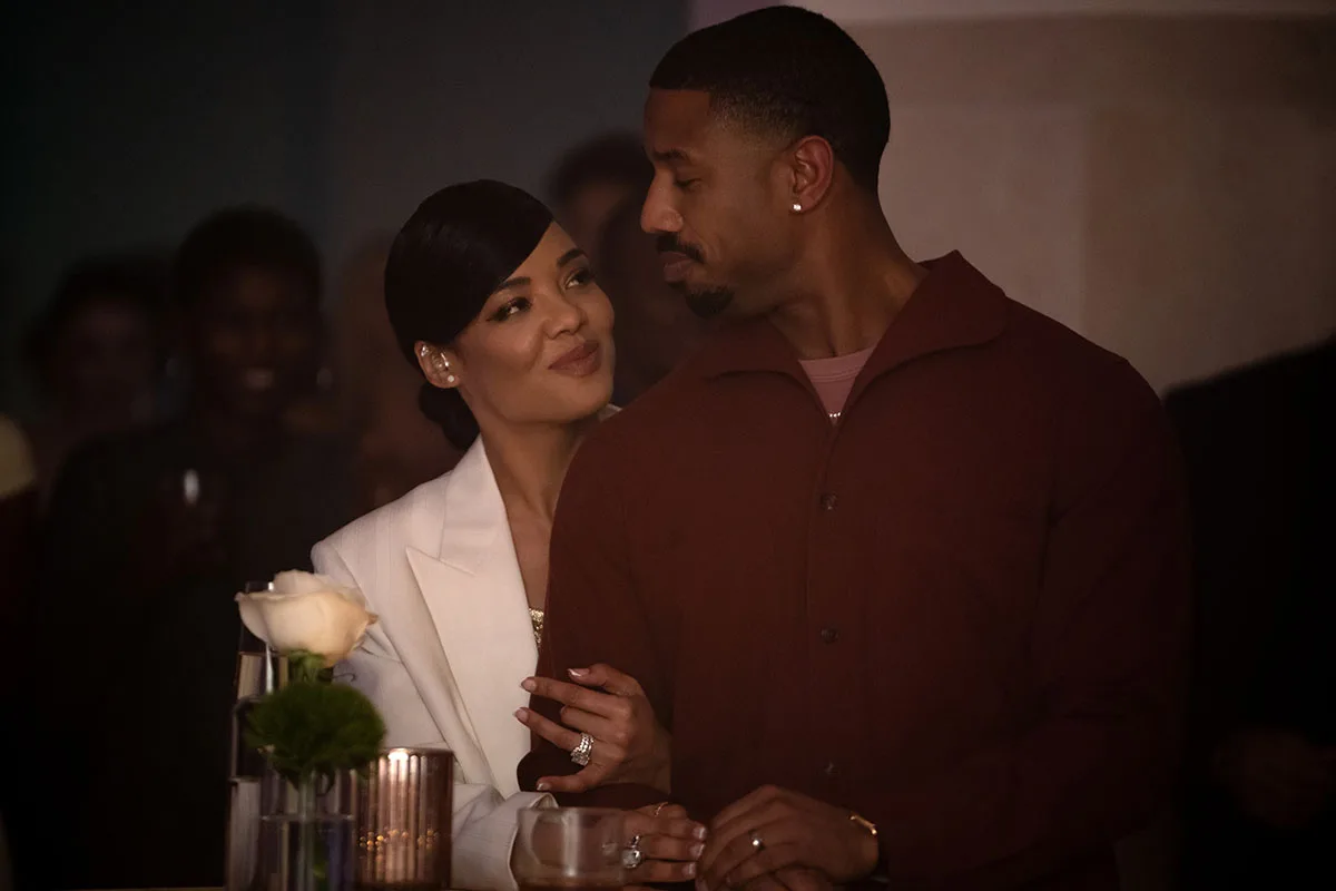 Michael B. Jordan e Tessa Thompson em Creed III